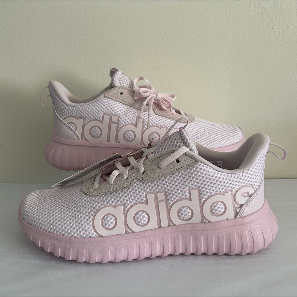 Adidas Running Shoes Women’s Size 8.5 Pink Sneakers Kaptir Base
